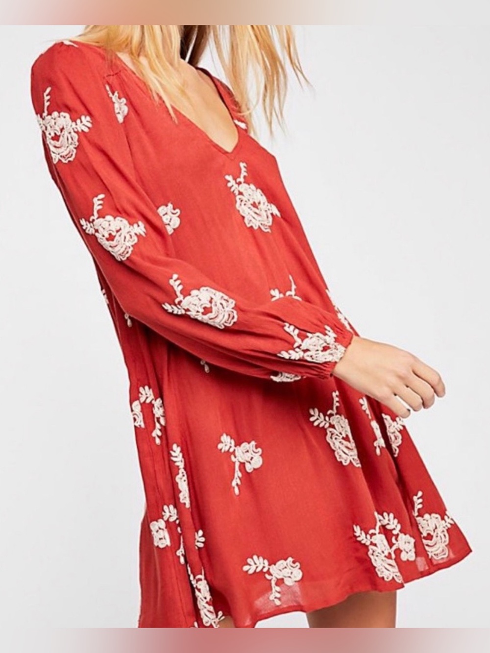 Free People Embroidered Austin Mini Dress Small Red Floral Swing Flowy Boho